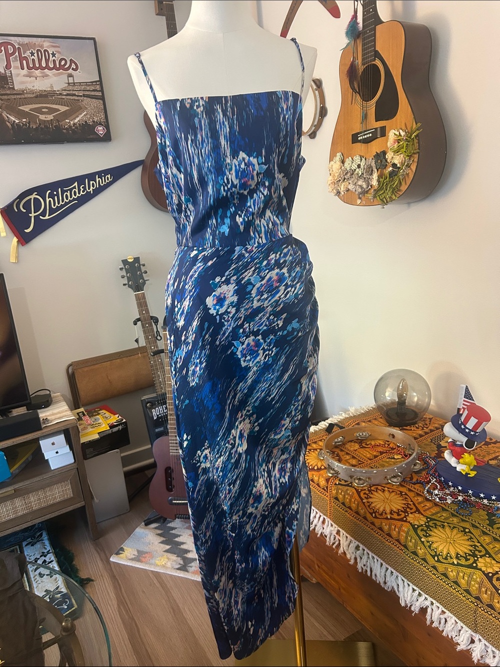 Wayf  Abstract Print Spaghetti-Strap Maxi Dress Open Back